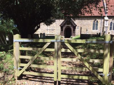 Image of church gate2